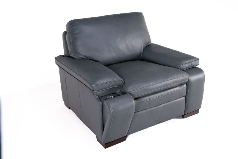 Picture of LUXE SKY ALL LEATHER CHAIR