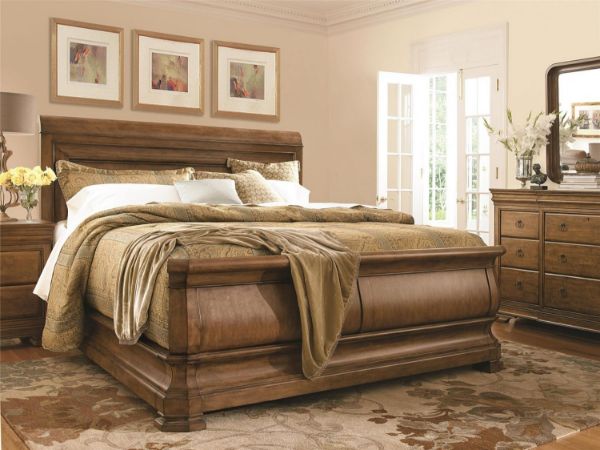 Picture of LOUIE P'S QUEEN PANEL BED