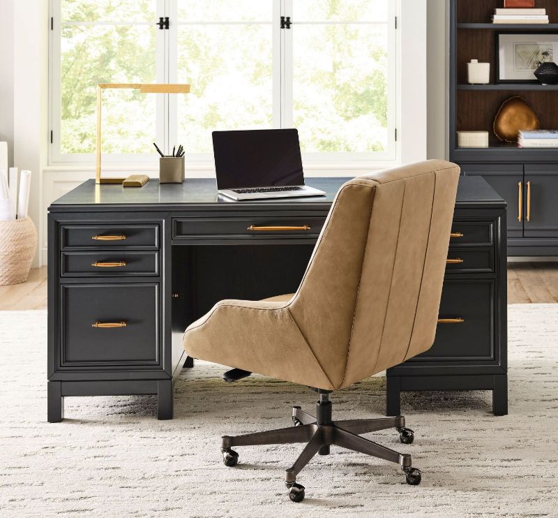 Picture of ALEXANDER 66" EXECUTIVE DESK